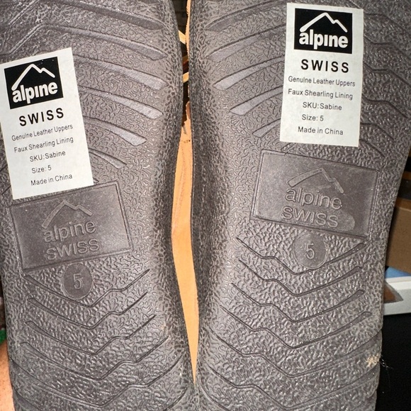 NWOT Alpine Swiss Sabine Genuine Suede Shearling Slip On Moccasin Slippers - Picture 7 of 8